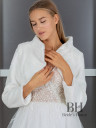 Wedding fur coat with a stand "Nona"
