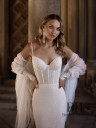 Wedding dress with a gorgeous cape "Tilbery"