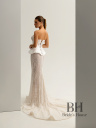 Royal wedding dress "BLOOSSOM"