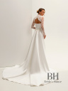 Transformer wedding dress with removable train "GLOVER"