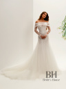 Delicate wedding dress with a light bolero "MARYGOLD"
