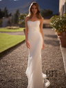 Wedding dress with a detachable train "Amber"