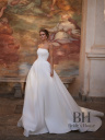 Luxurious wedding dress "Lili"