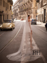 Wedding dress with lace sleeves "Loretta"