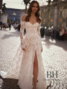 Elegant lace wedding dress "Lotta"