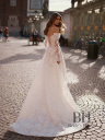 Elegant lace wedding dress "Lotta"