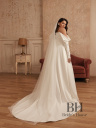 Wedding dress with train "Kamila"