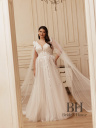 Lightweight lace wedding dress with train "Merelyn"