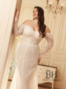 Lightweight lace dress with a train "Moana"