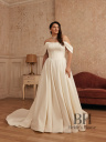 Satin wedding dress with train "Symphony"