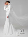 Veil "Cristal" with hand embroidery with beads