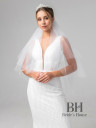 Short studio veil with two tiers