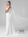 Long studio veil with two tiers