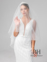 Studio veil of medium length with two tiers