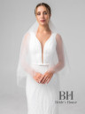 Studio veil of medium length with two tiers