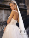 Wedding dress with an open top "Afina"