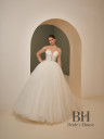 Wedding dress with closed corset "Alice"