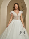 Stylish wedding dress "Amaretto"