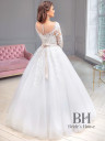 Lush wedding dress with sleeves "Anastasia"