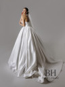 Puffed wedding dress with a train "Angelika"