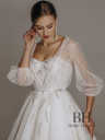 Beautiful lush wedding dress "Ariana"