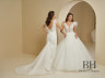 Lush wedding dress with feathers "Bounty"