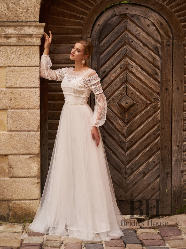 Light transformer wedding dress "Gledis"