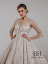 Lavish royal wedding dress "Gloria"