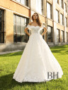 The original wedding dress "Jakard"
