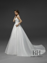 Satin wedding dress "Lior"
