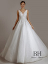 Wedding dress with a plunging neckline "Mishel"