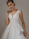 Wedding dress with a plunging neckline "Mishel"