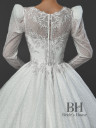 Wedding dress with a closed top "Freya"