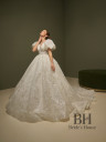 Lush wedding dress with sequins "Carmen"
