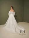 Wedding dress with appliques "Chantel"