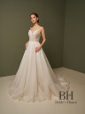 Wedding dress with floral appliqués "Nova"