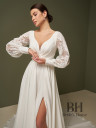 Wedding dress with long sleeves and lace "Olivia"