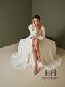 Wedding dress with long sleeves and lace "Olivia"