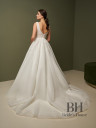 A-line dress with lace appliques "Venice"