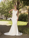 Dress with an open back "Layla"