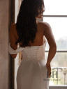 Stylish wedding dress with a slit and train “Beylis”