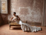 The figure-fitting wedding dress “Dacota”