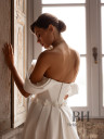 Dress embroidered with crystals with a detachable train “Elegant”