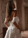 A-line wedding dress “Flora”