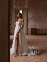 A-line wedding dress “Flora”