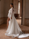 Wedding dress with sleeves and bow “Gledys”