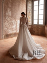 Chantilly wedding dress with long sleeves “Lara”