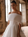 Wedding dress with a lush skirt “Lucianna”